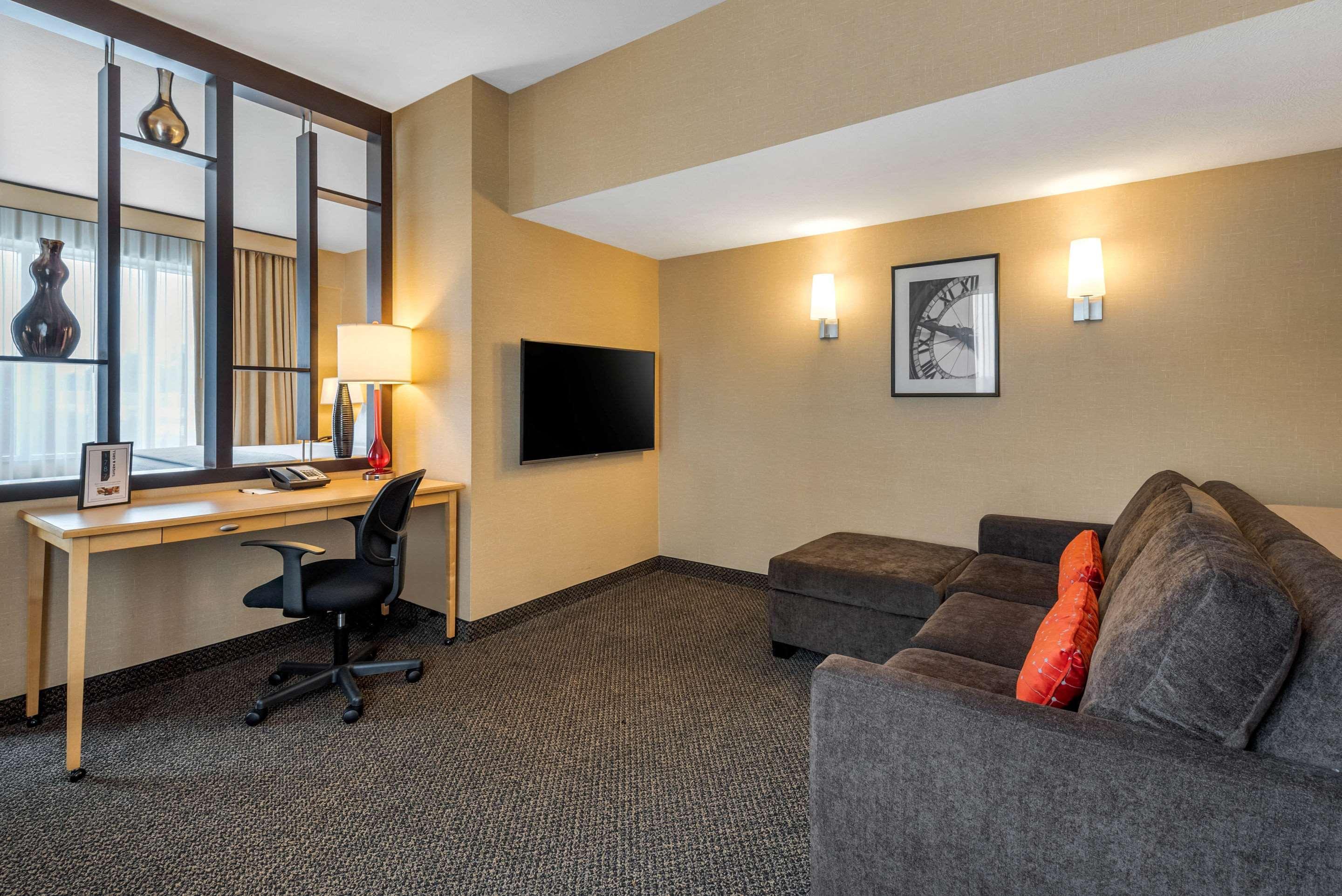 Cambria Hotel Akron - Canton Airport Uniontown Dış mekan fotoğraf