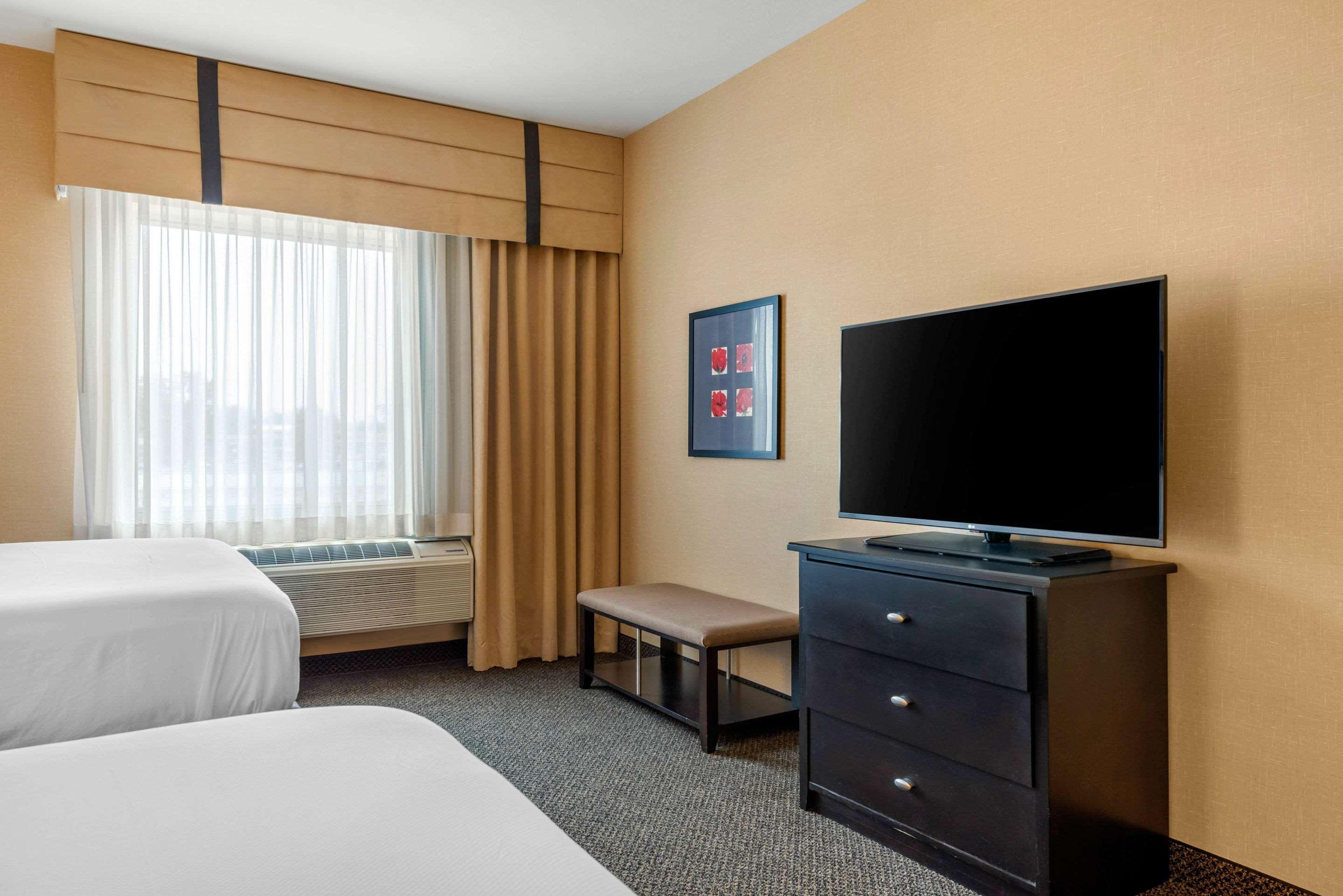 Cambria Hotel Akron - Canton Airport Uniontown Dış mekan fotoğraf