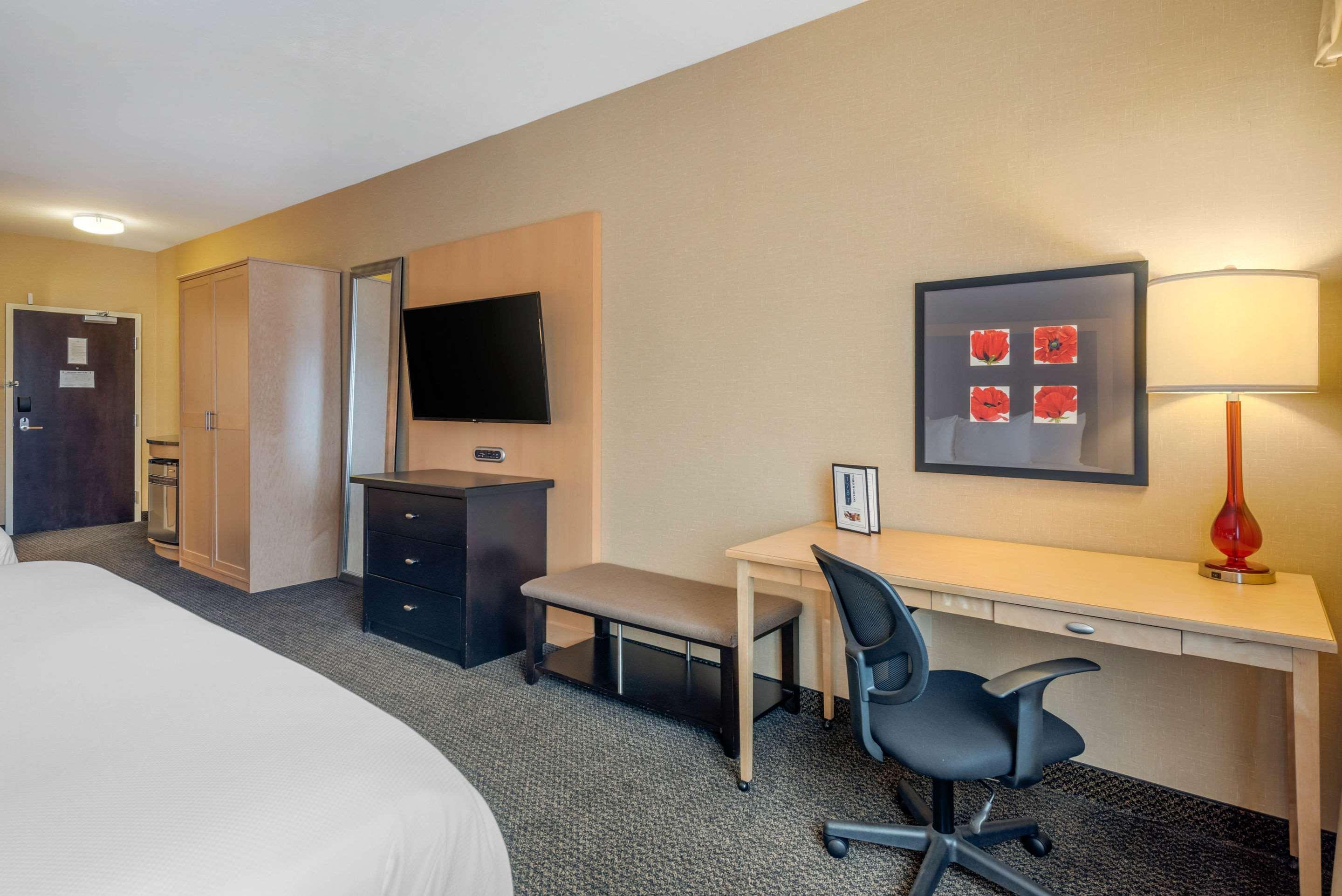 Cambria Hotel Akron - Canton Airport Uniontown Dış mekan fotoğraf