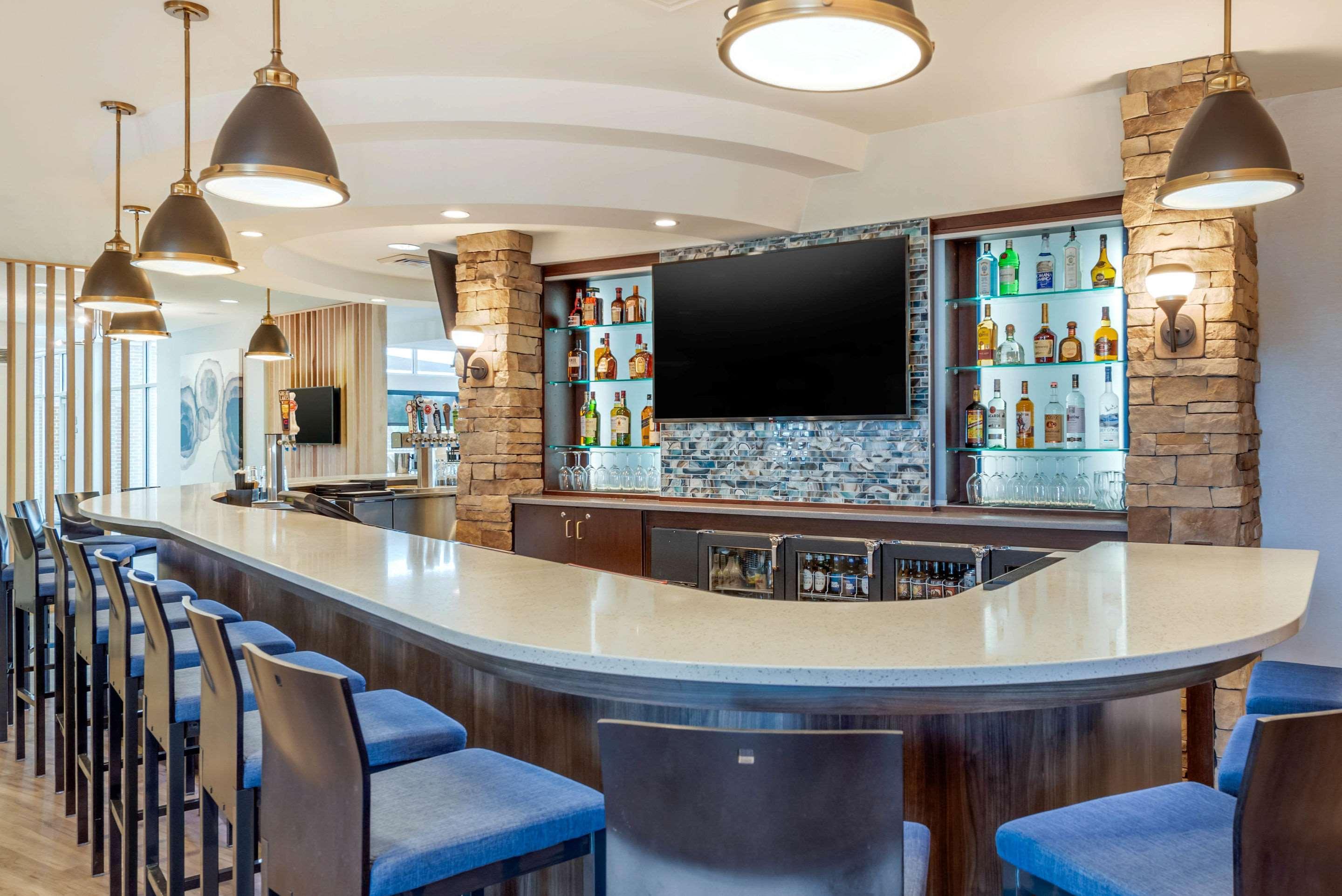 Cambria Hotel Akron - Canton Airport Uniontown Dış mekan fotoğraf