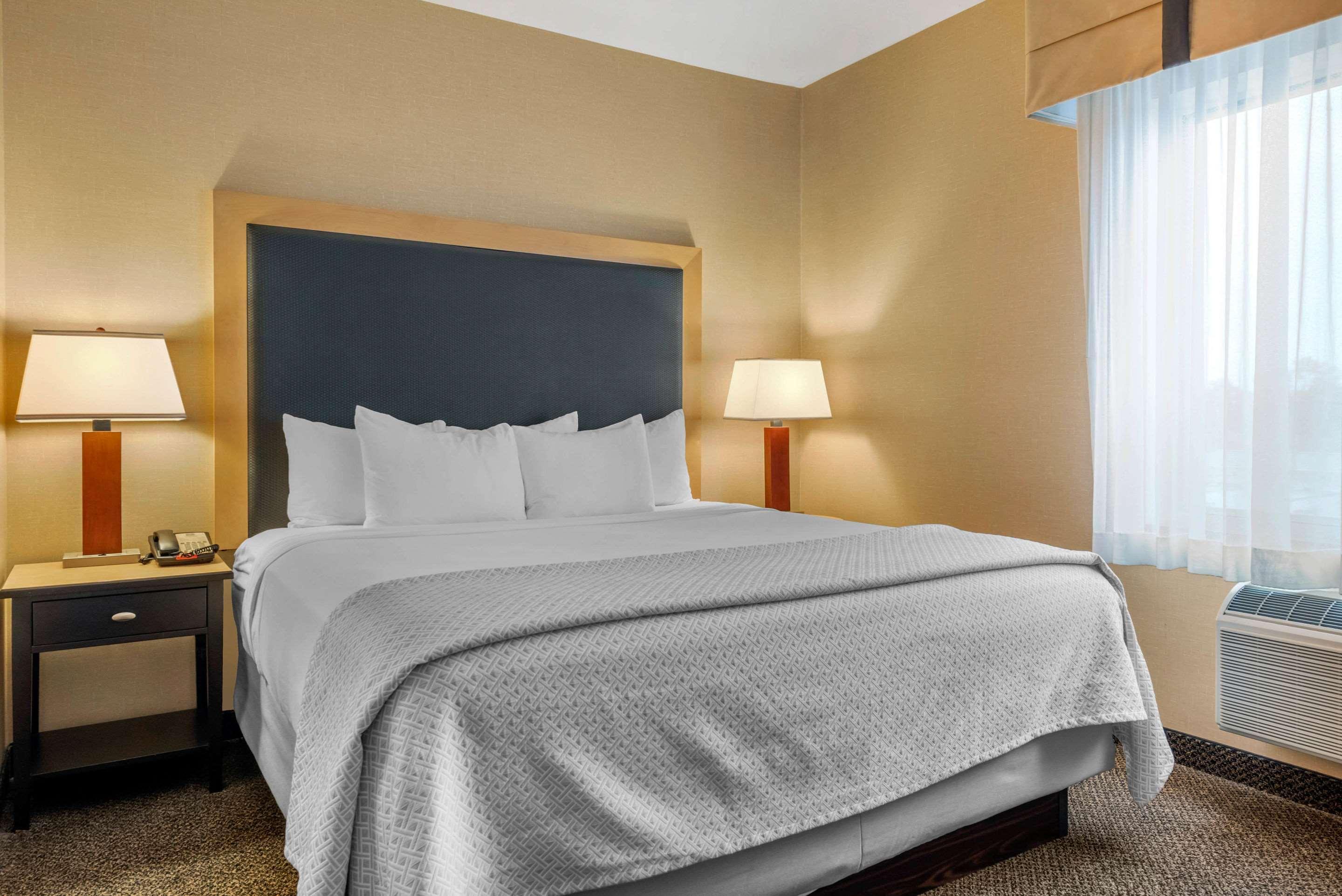 Cambria Hotel Akron - Canton Airport Uniontown Dış mekan fotoğraf