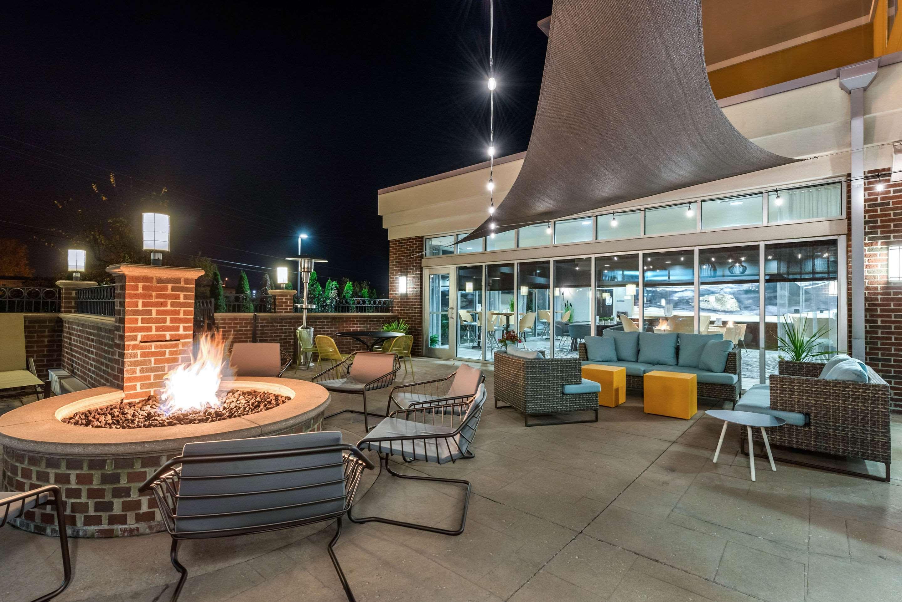 Cambria Hotel Akron - Canton Airport Uniontown Dış mekan fotoğraf
