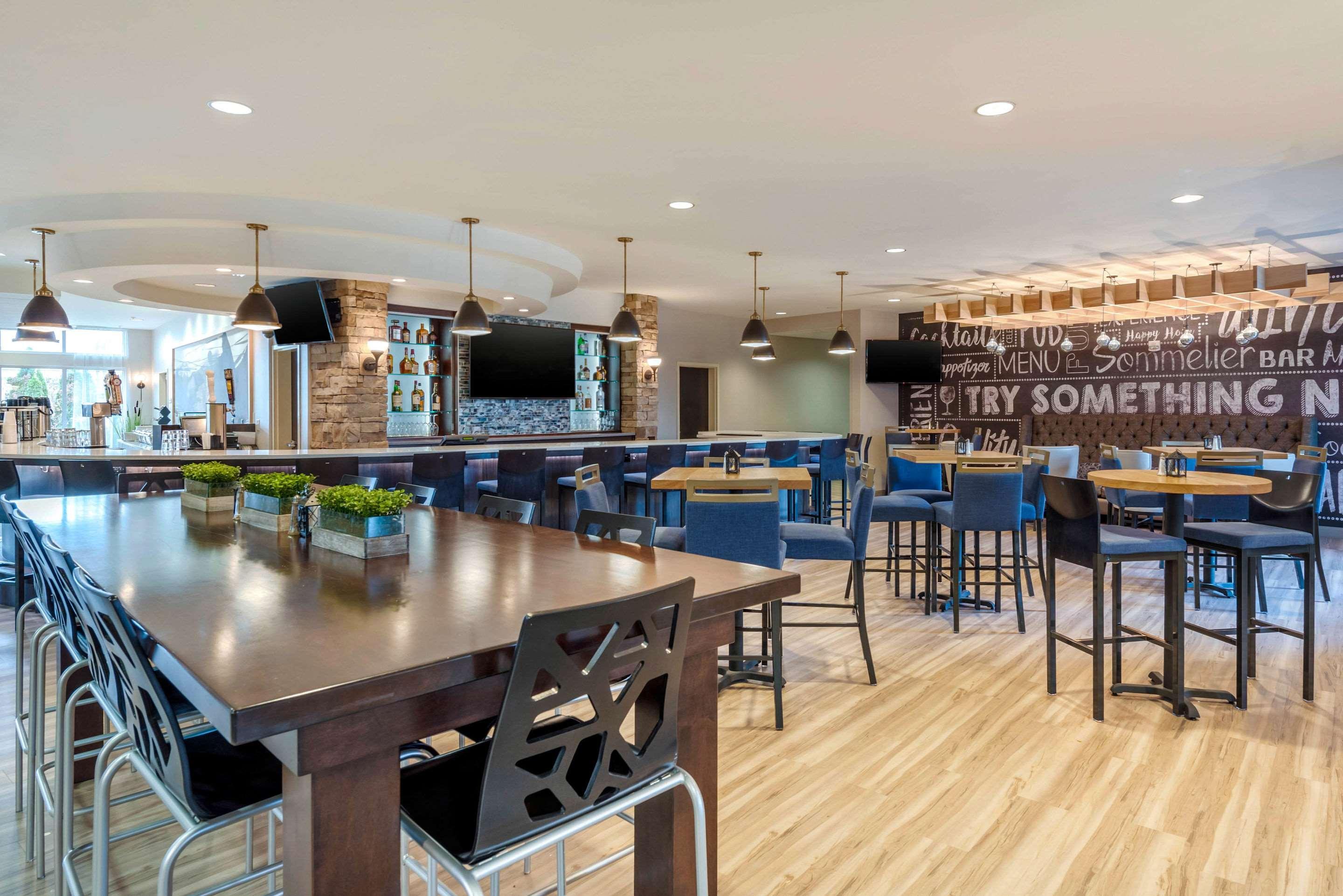 Cambria Hotel Akron - Canton Airport Uniontown Dış mekan fotoğraf