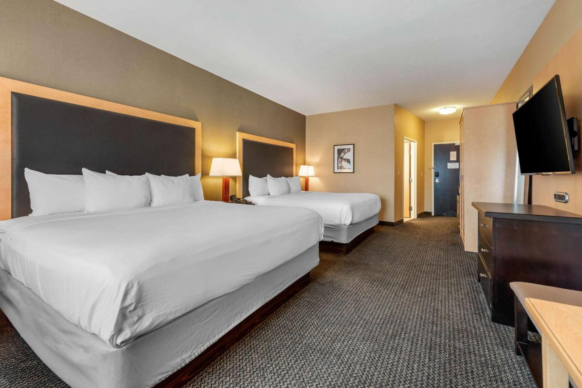 Cambria Hotel Akron - Canton Airport Uniontown Dış mekan fotoğraf
