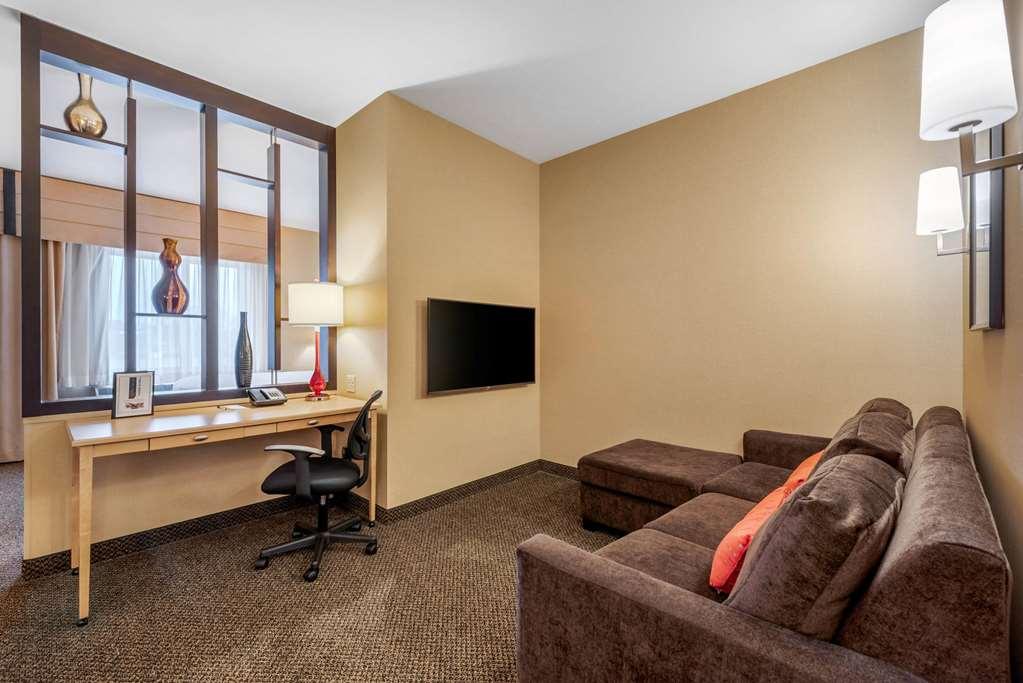 Cambria Hotel Akron - Canton Airport Uniontown Oda fotoğraf